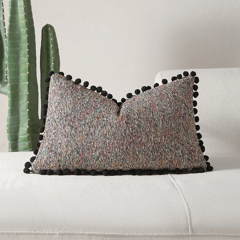 Boho Dekokissenbezug mit Quastenakzenten – 30 cm x 50 cm