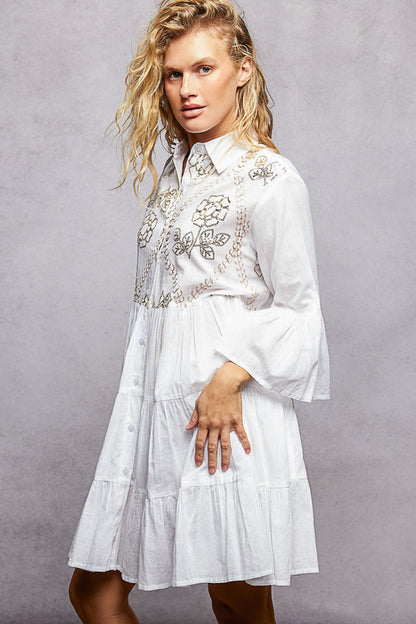 POL Floral Pailletten Besticktes Mini Stufen Kleid für Frauen