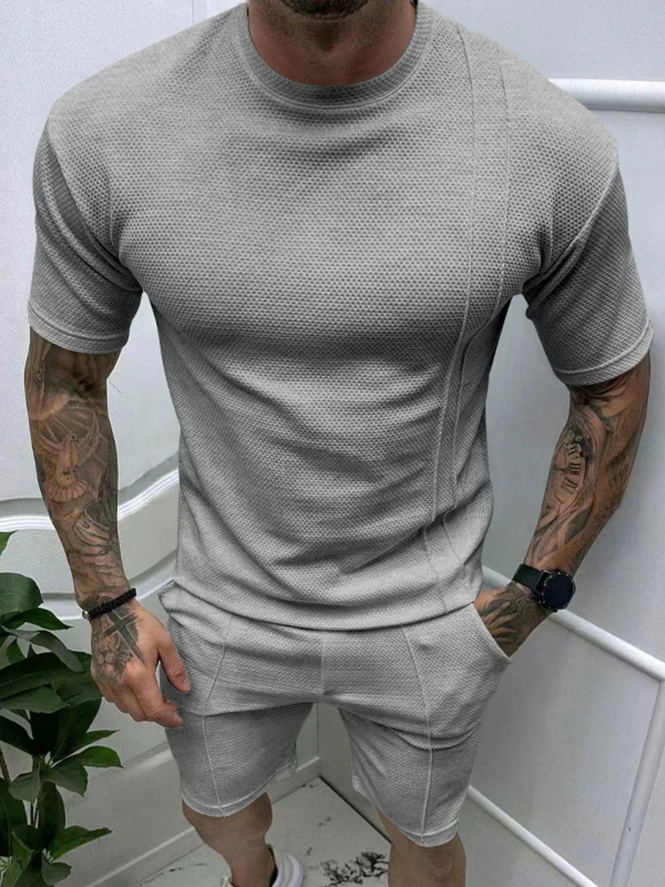 Herren T-Shirt mit Rundhalsausschnitt und Shorts Set in Übergröße