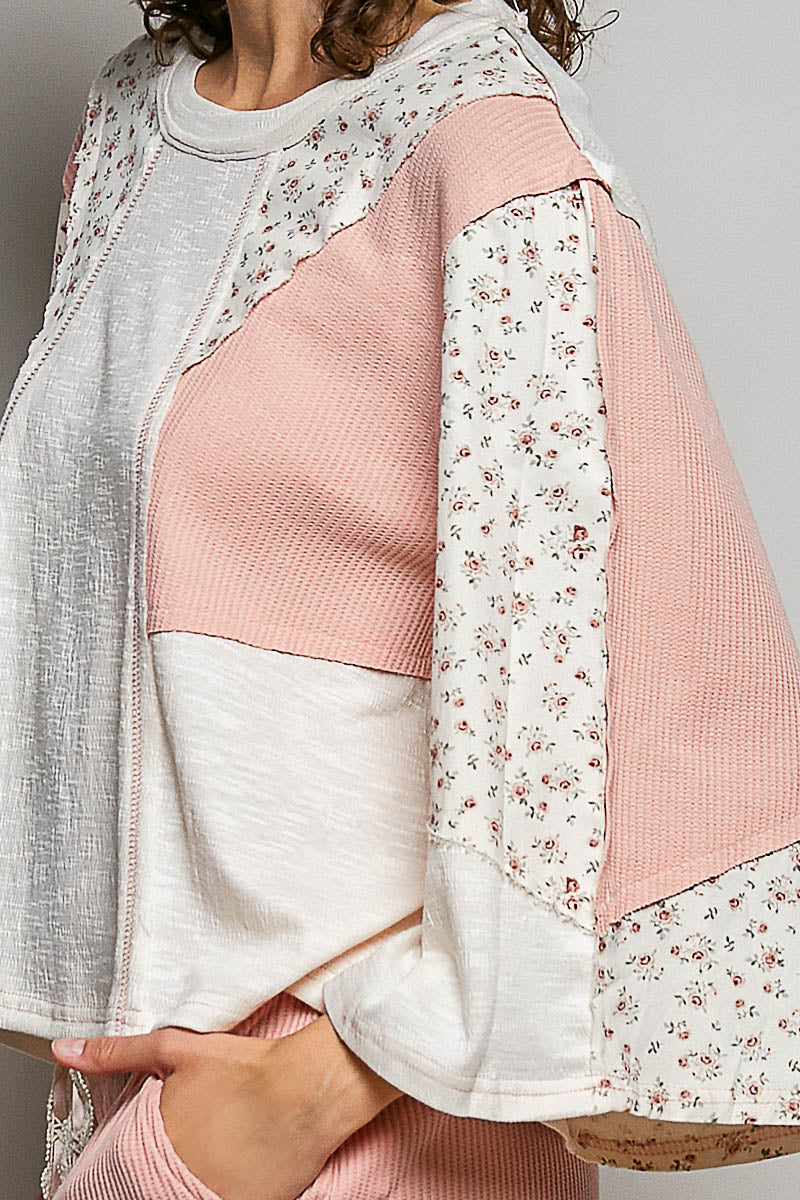 POL Exposed Seam Floral Patchwork Textured Slub Knit Damen Top