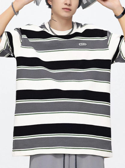 Herren Oversized T-Shirt mit gestreiftem Rundhalsausschnitt in Übergröße