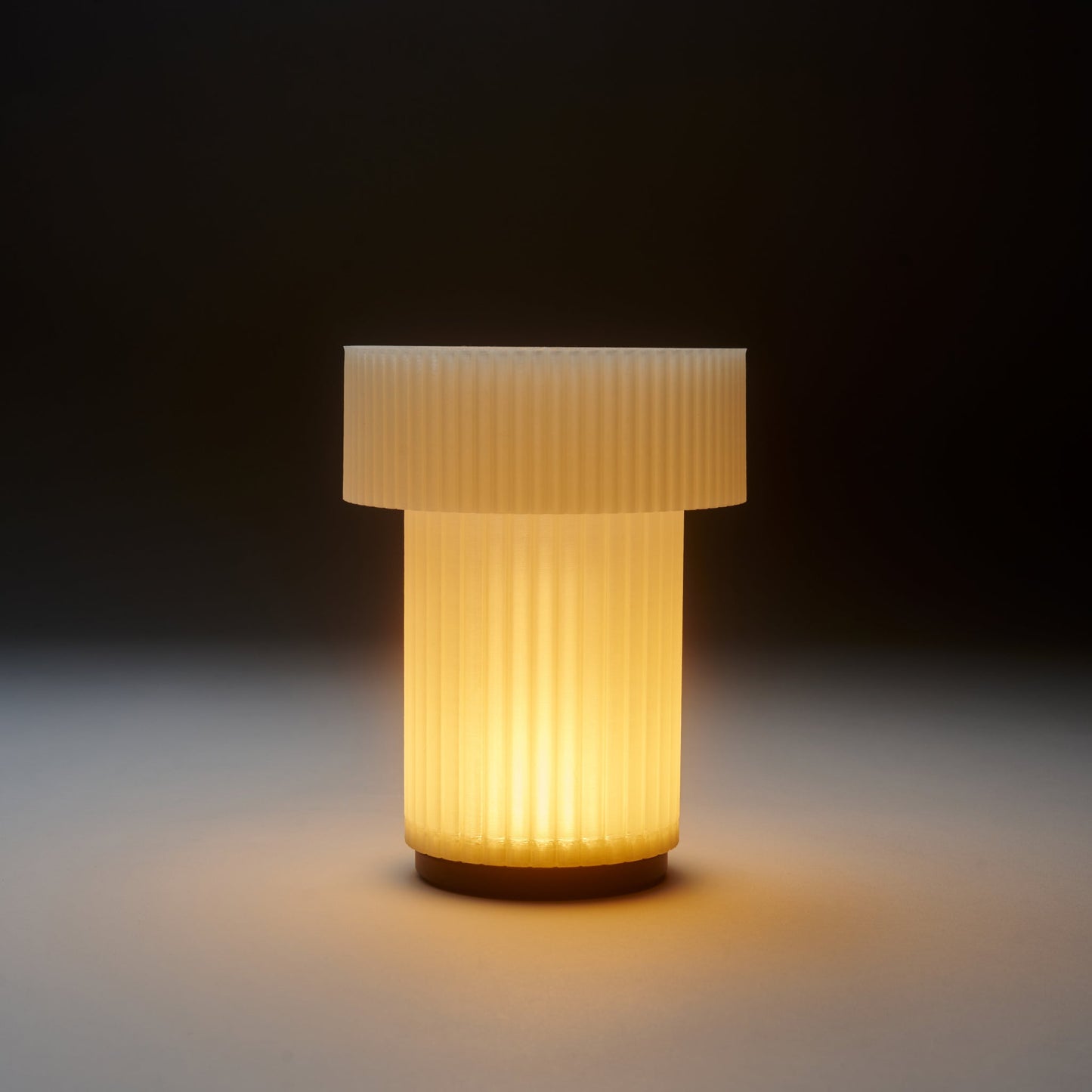 Lampe de table mini tambour sans fil - Batterie rechargeable USB-C, trois niveaux de luminosité, lampe de chevet portable | Produit de confort et de bien-être haut de gamme pour la maison (Royaume-Uni)