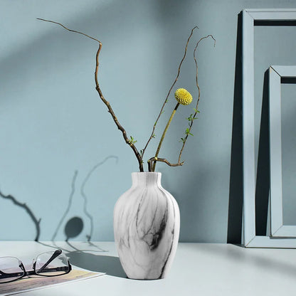 Minimalistische Keramikvase