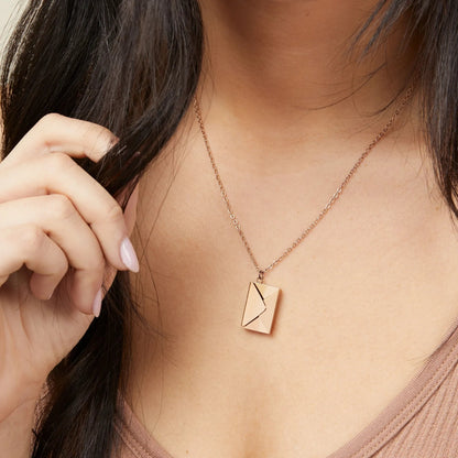 Necklace for Women | Friendship Necklace with Pendant | Gold, Silver & Rose Gold | LoveNecklace