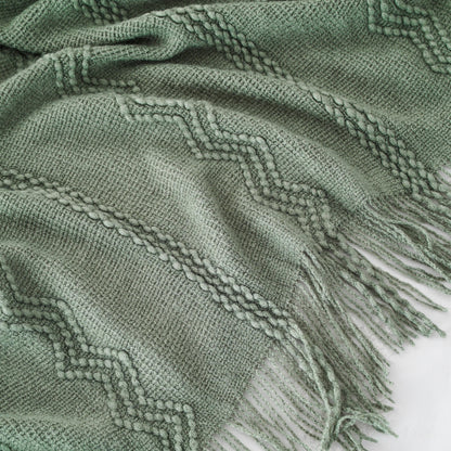 Boho Strickdecke – Weiche leichte Acryl-Decke mit Fransen