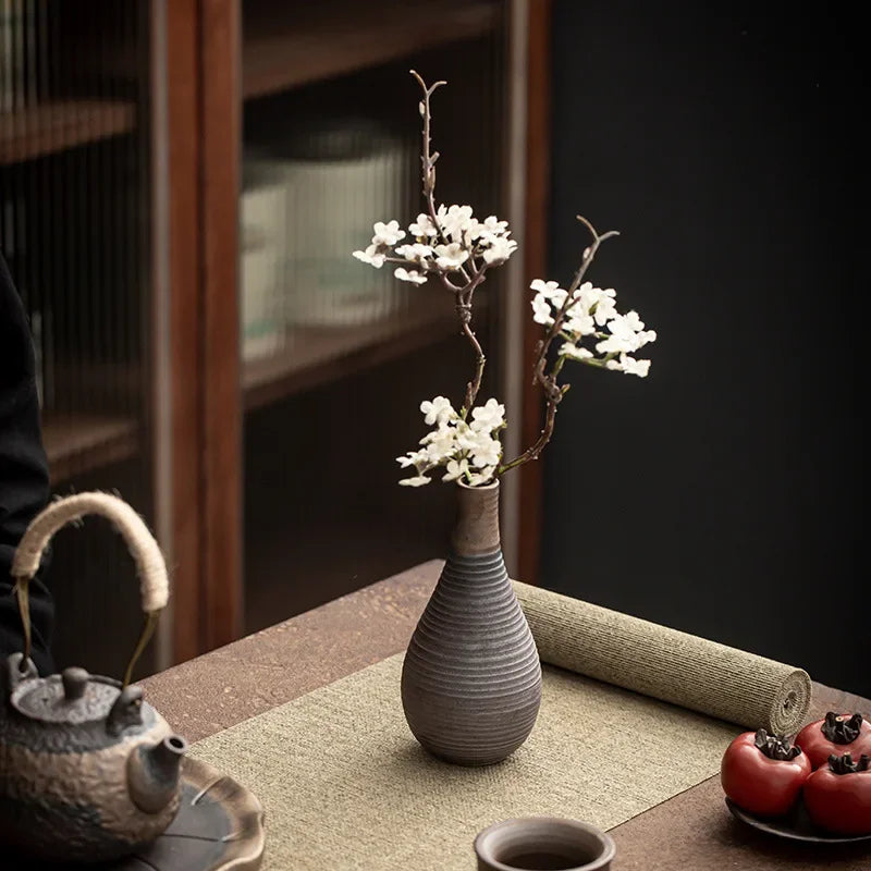 Kreative Handgefertigte Antik Aussehende Keramikvase Moderne Minimalistische Boho Wohnkultur Keramische Dekorative Töpferei