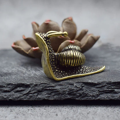 Boho Wohnkultur Mini Schnecke Metall Ornament – Bronze Dekoratives Accessoire für Wohnzimmer, Schlafzimmer & Arbeitszimmer