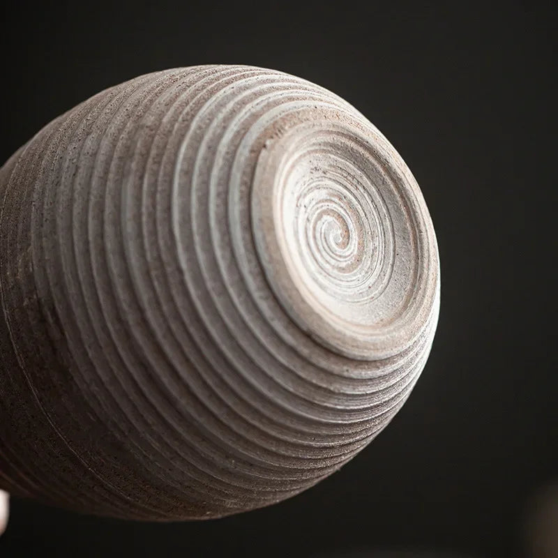 Kreative Handgefertigte Antik Aussehende Keramikvase Moderne Minimalistische Boho Wohnkultur Keramische Dekorative Töpferei