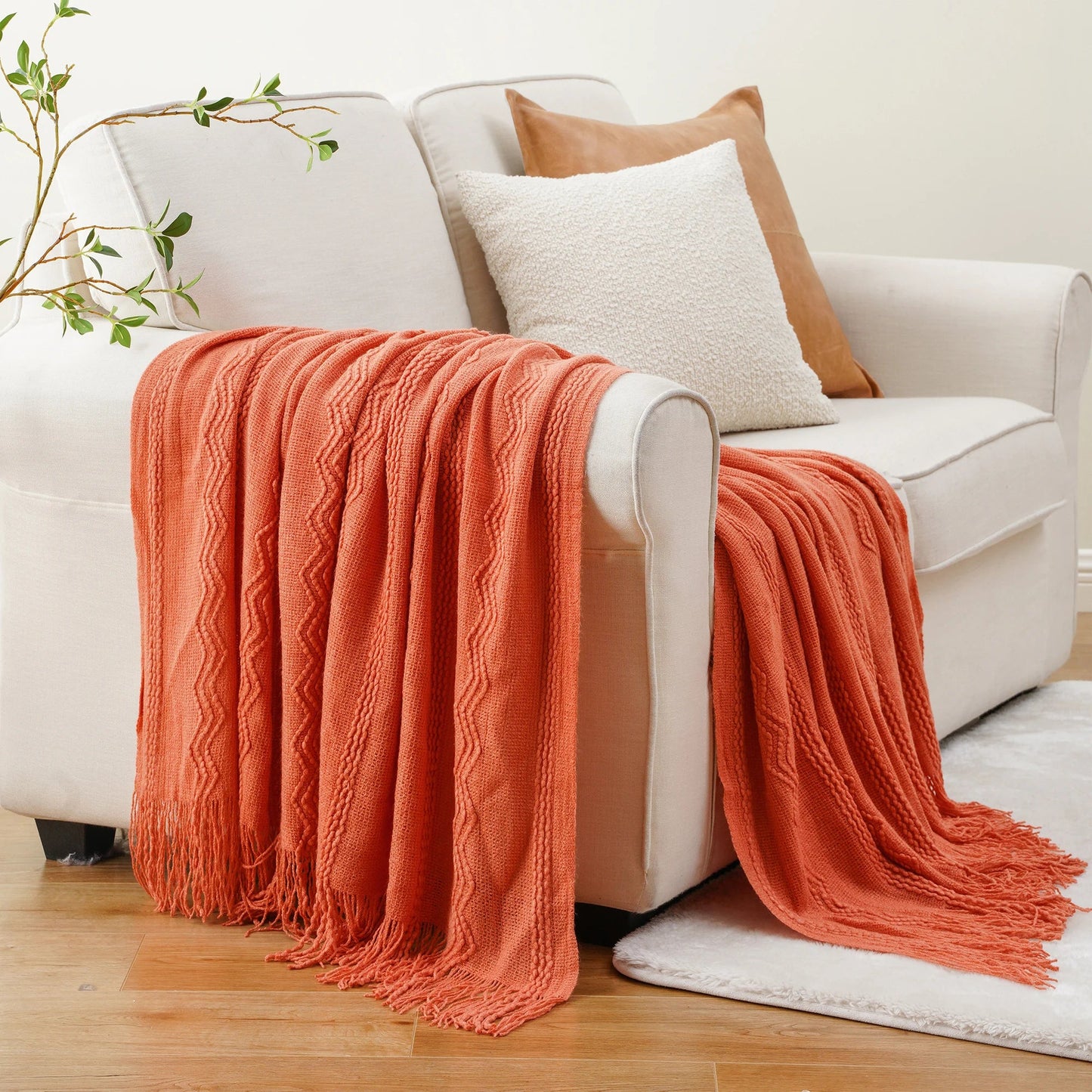 Boho Strickdecke – Weiche leichte Acryl-Decke mit Fransen