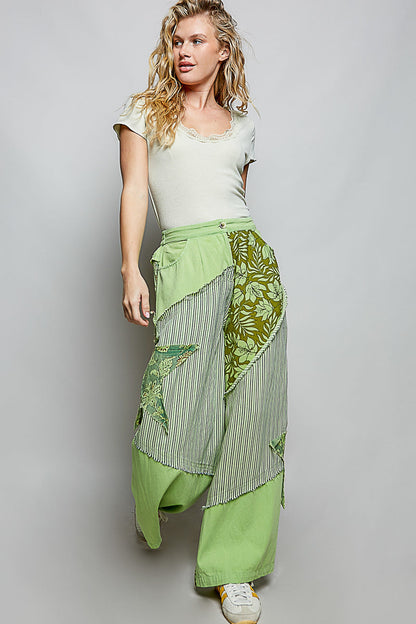 POL Gestreifte Blumen Patchwork Damen Weite Beinhosen mit großem Stern-Patch