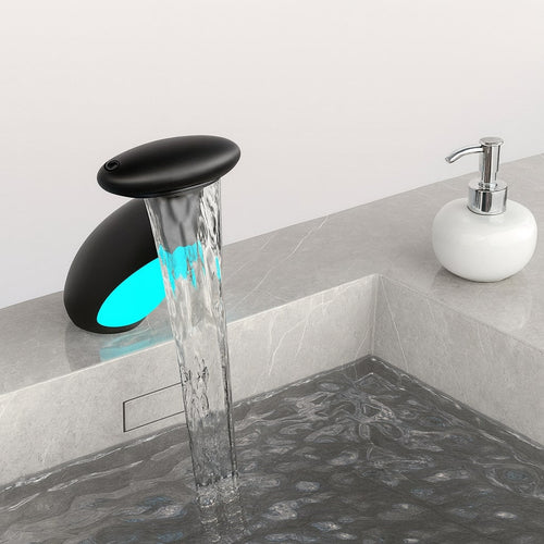 Kitchen and Bathroom Faucet | Pull-Out Kitchen Tap | HydraLux