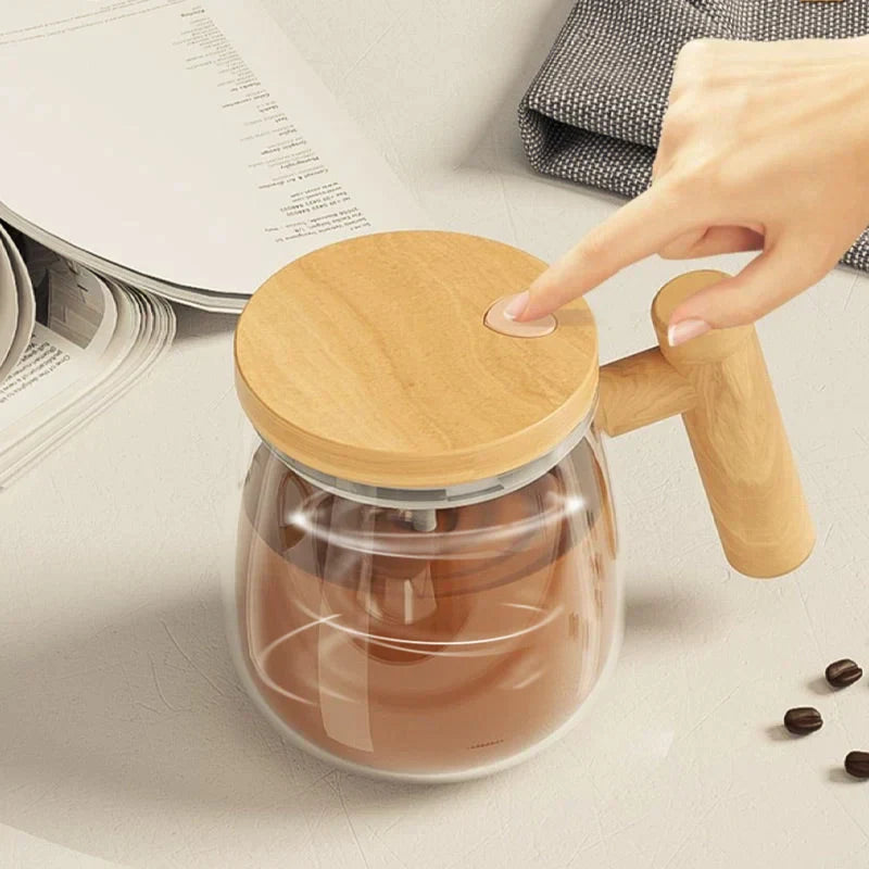 Automatic Coffee Mug | Self-Stirring Tea Mug with Wooden Handle | RuhrTasse