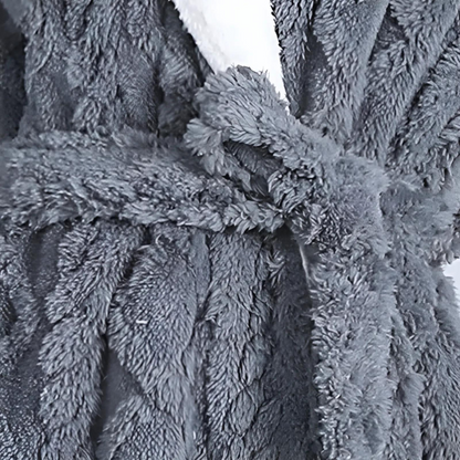 Plush Bathrobe for Men & Women | Hooded Robe | Wohlina