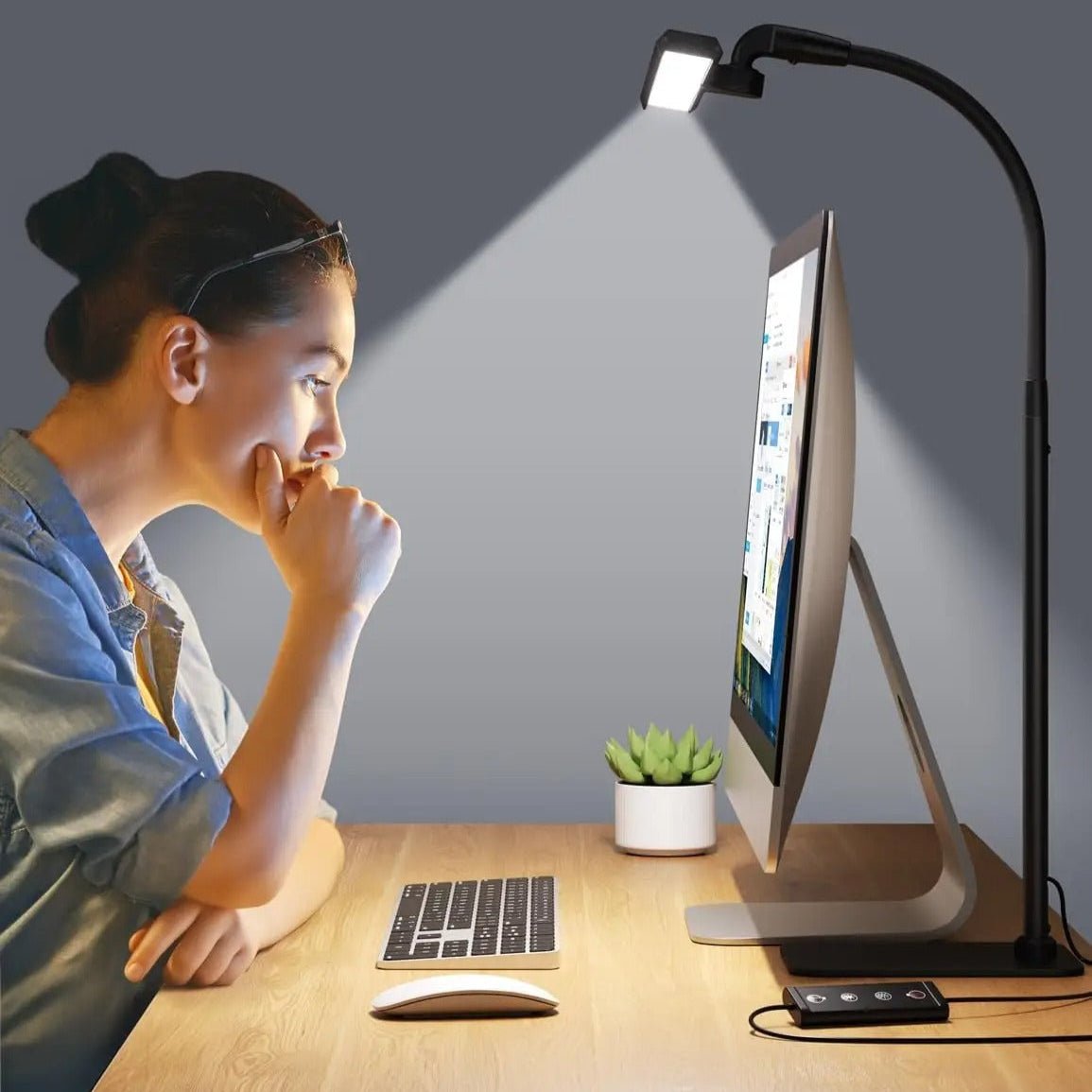 Desk Lamp | Dimmable LED Table Lamp | TableBeam