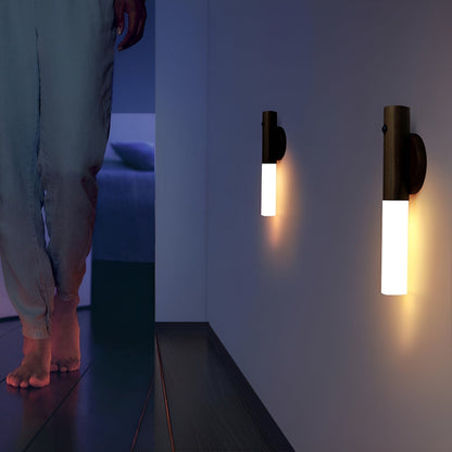 Wall Light for Indoor Use with Motion Sensor & Battery | Wireless Lamp | NordLicht